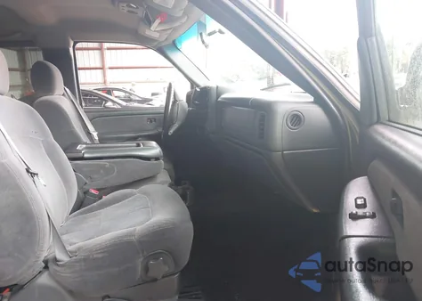 2002 Chevrolet Silverado 1500 Ls z USA, uszkodzony, nr VIN 2GCEK19T121275435